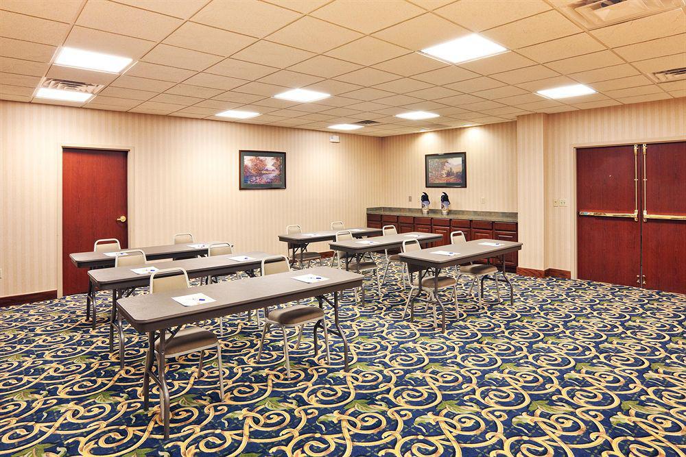 Holiday Inn Express & Suites Midwest City By Ihg Facilités photo