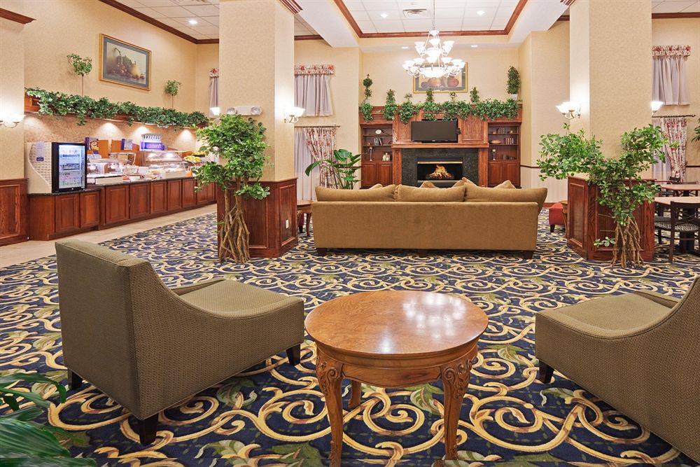 Holiday Inn Express & Suites Midwest City By Ihg Intérieur photo