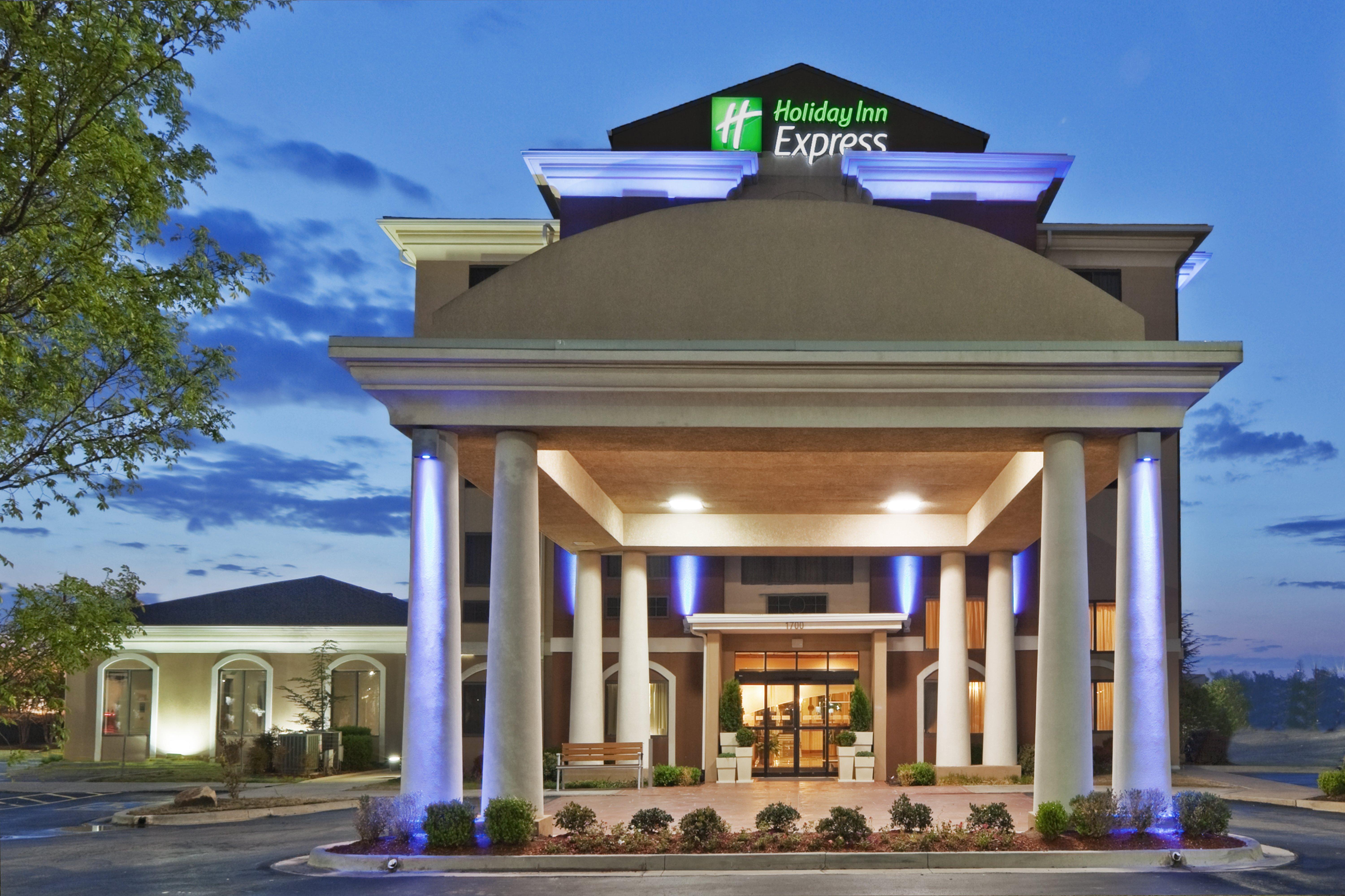 Holiday Inn Express & Suites Midwest City By Ihg Extérieur photo
