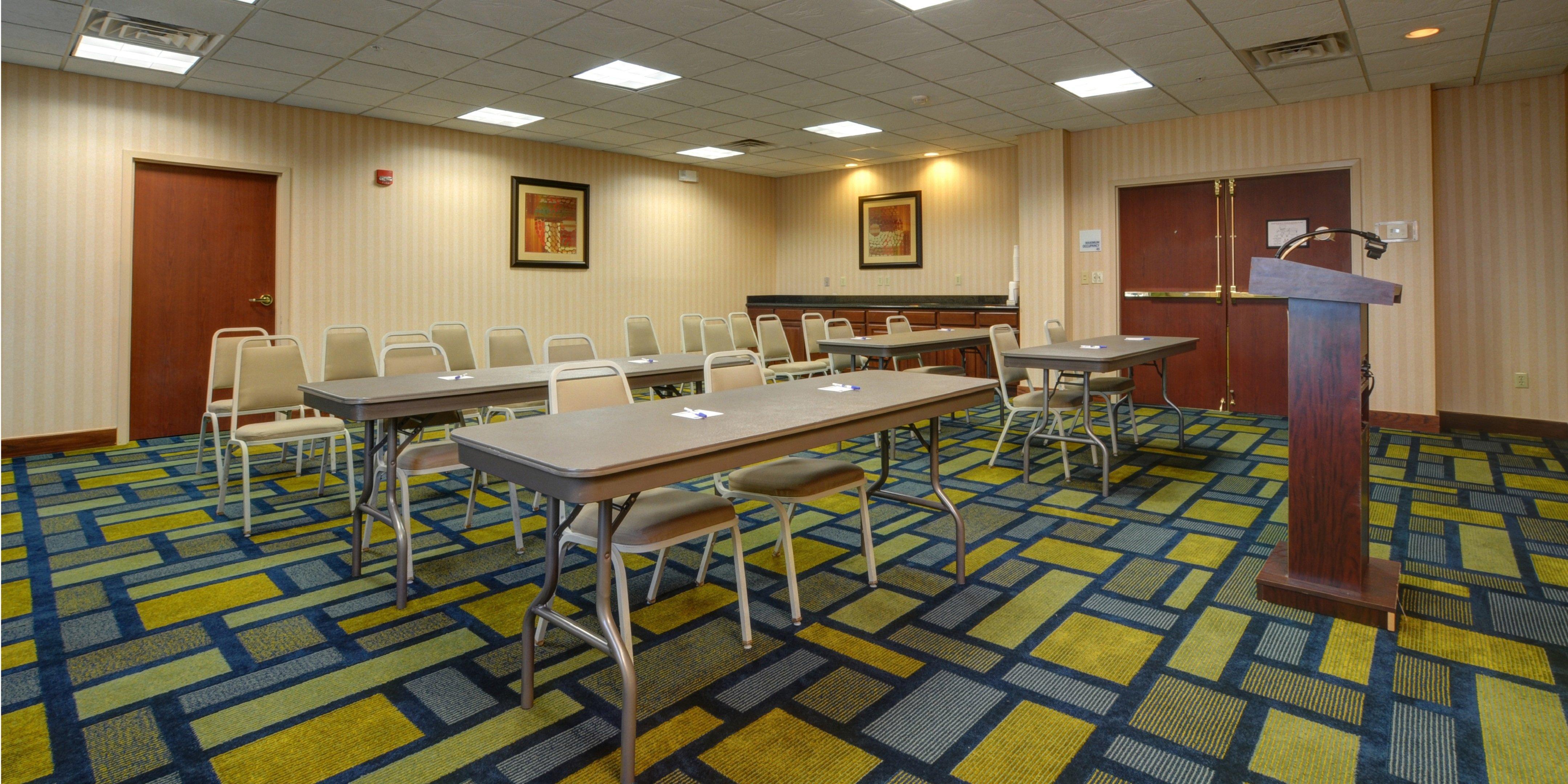 Holiday Inn Express & Suites Midwest City By Ihg Extérieur photo