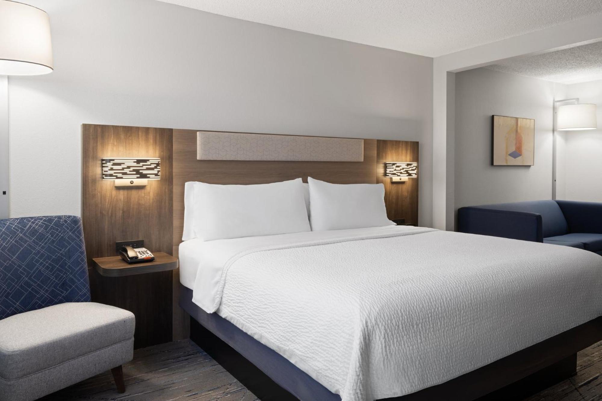 Holiday Inn Express & Suites Midwest City By Ihg Extérieur photo