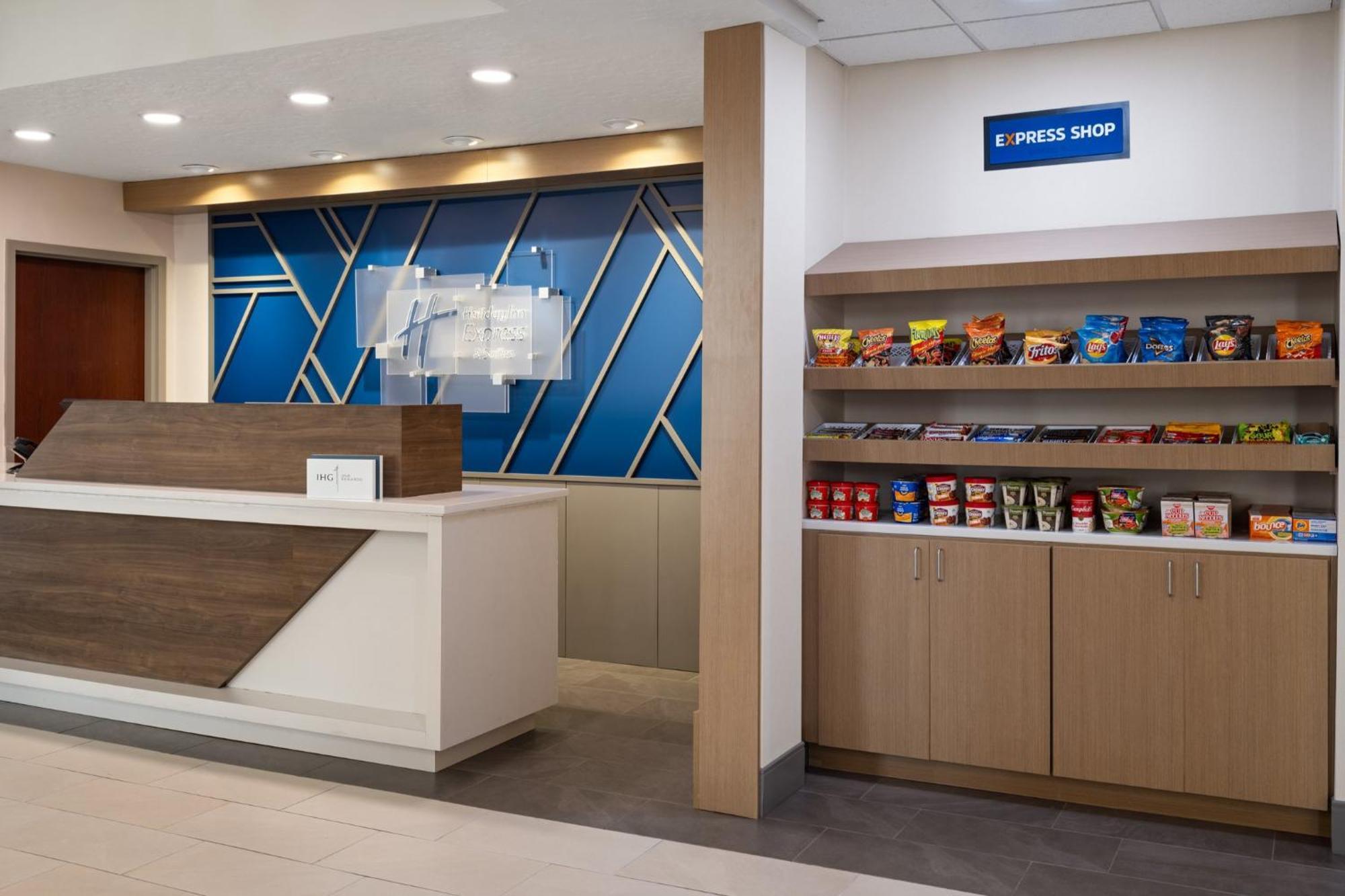 Holiday Inn Express & Suites Midwest City By Ihg Extérieur photo
